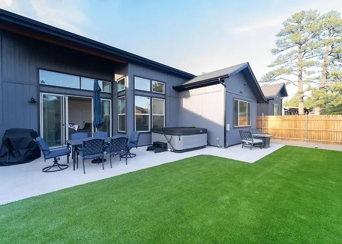 Grand Canyon Family Time Hot Tub Relaxing Holiday home